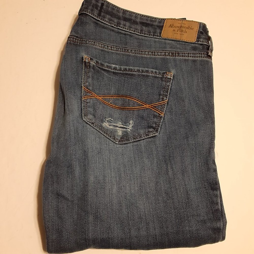 Abercrombie & Fitch Women's Distressed Blue Denim Jeans Size 6L 28x35